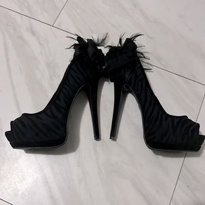 JustFab Nikole Heels 8  38.5